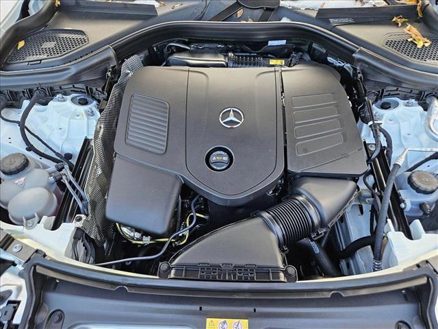 new 2025 Mercedes-Benz GLC 300 car, priced at $53,035