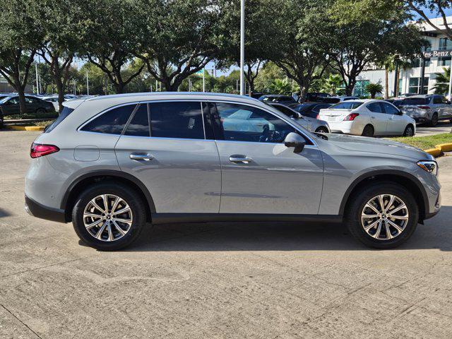 new 2025 Mercedes-Benz GLC 300 car, priced at $57,665