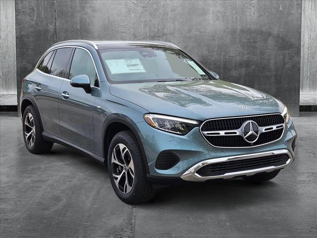 new 2025 Mercedes-Benz GLC 350e car, priced at $66,250