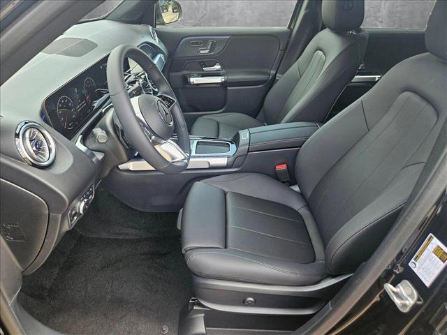new 2025 Mercedes-Benz GLB 250 car, priced at $47,145