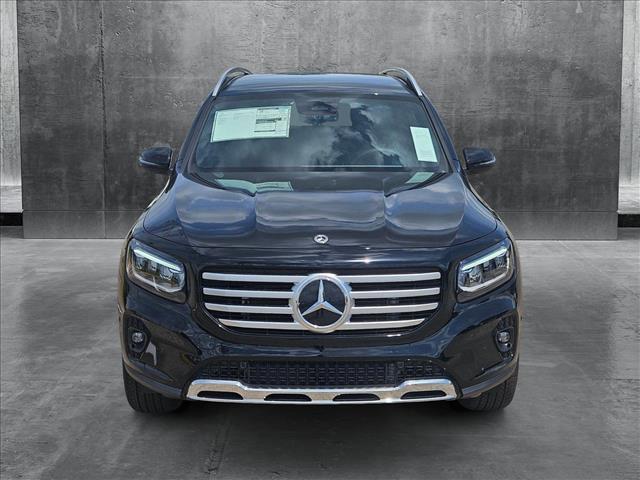 new 2025 Mercedes-Benz GLB 250 car, priced at $47,145