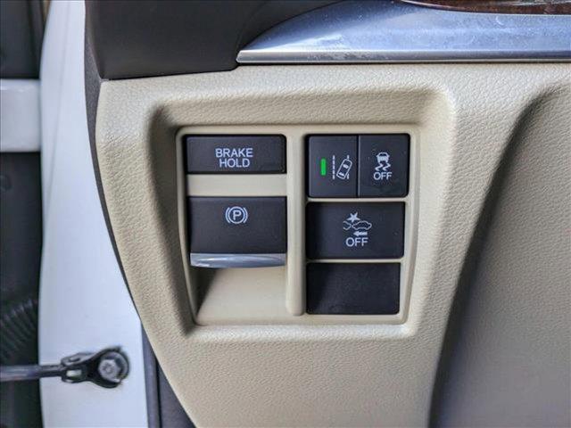 used 2020 Acura MDX car, priced at $24,970