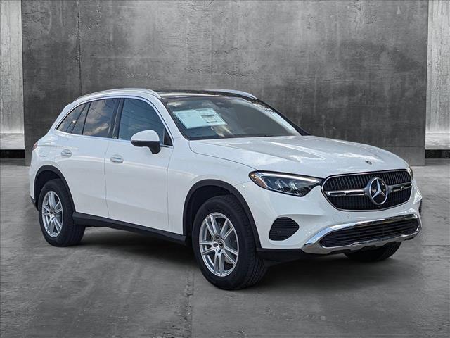 new 2025 Mercedes-Benz GLC 300 car, priced at $52,385