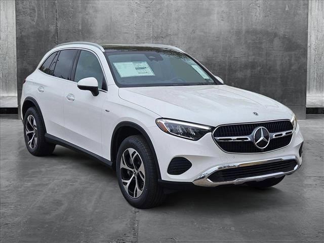 new 2025 Mercedes-Benz GLC 350e car, priced at $65,850