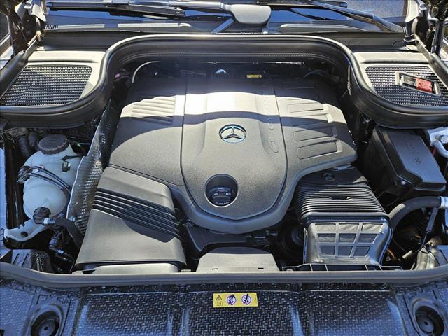 new 2025 Mercedes-Benz GLS 450 car, priced at $96,065