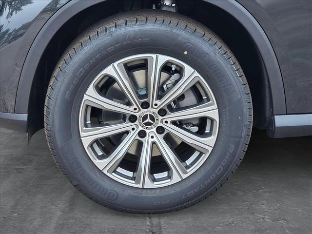 new 2025 Mercedes-Benz GLC 300 car, priced at $53,530