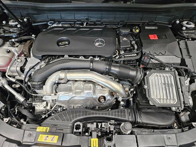 new 2025 Mercedes-Benz GLB 250 car, priced at $49,580