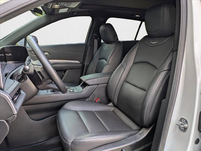 used 2025 Cadillac XT4 car, priced at $37,562