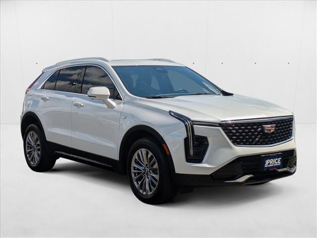 used 2025 Cadillac XT4 car, priced at $37,562
