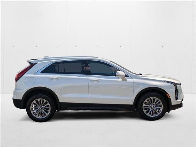 used 2025 Cadillac XT4 car, priced at $37,562
