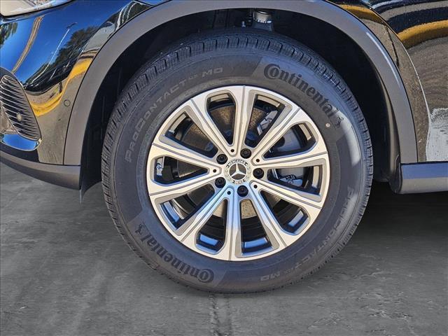 used 2025 Mercedes-Benz GLC 300 car, priced at $45,777