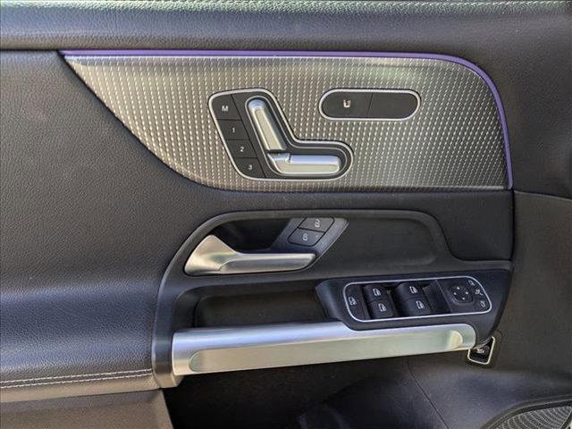 used 2020 Mercedes-Benz GLB 250 car, priced at $18,766