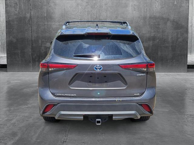 used 2022 Toyota Highlander Hybrid car, priced at $37,329