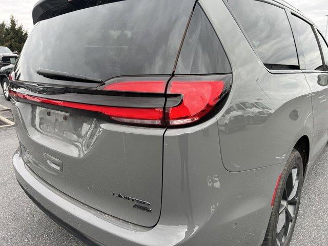 used 2021 Chrysler Pacifica car, priced at $32,500