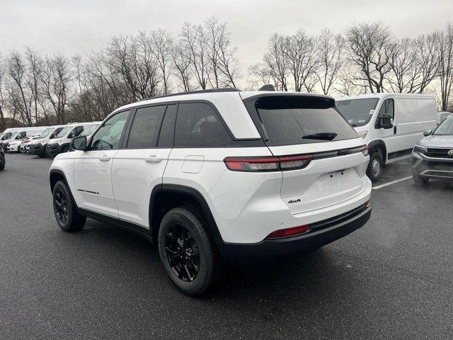 new 2025 Jeep Grand Cherokee car, priced at $43,187