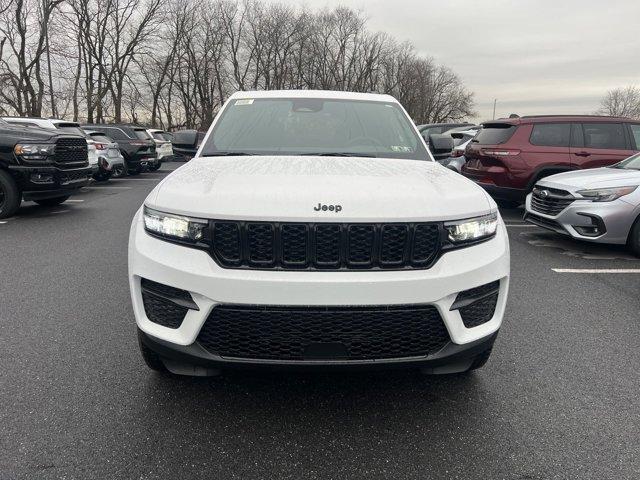 new 2025 Jeep Grand Cherokee car, priced at $43,187