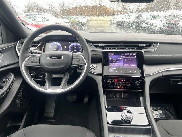 new 2025 Jeep Grand Cherokee L car, priced at $43,831