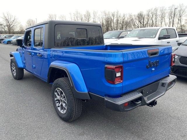 new 2024 Jeep Gladiator car, priced at $46,172