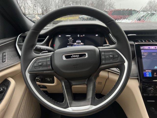 new 2025 Jeep Grand Cherokee L car, priced at $52,504