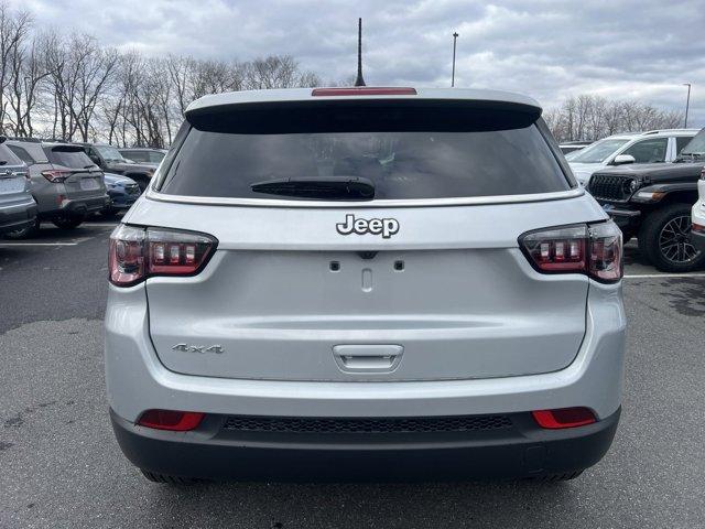 new 2025 Jeep Compass car, priced at $28,090