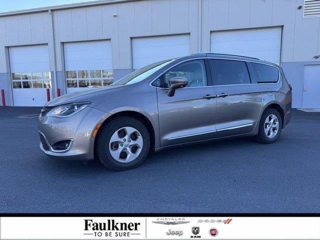 used 2017 Chrysler Pacifica car, priced at $13,700