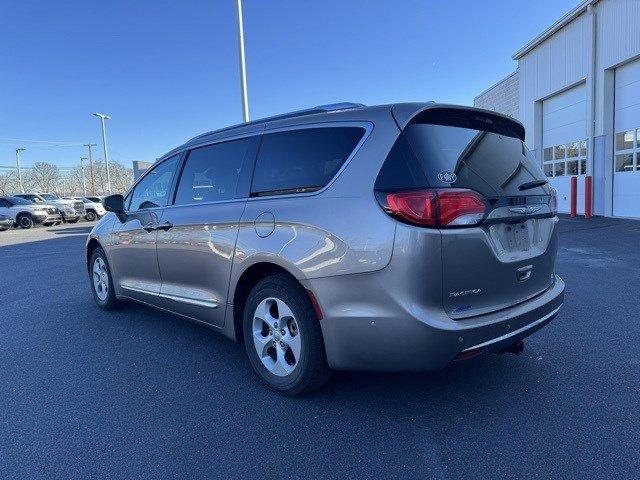 used 2017 Chrysler Pacifica car, priced at $13,700