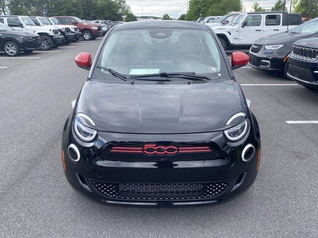 new 2024 FIAT 500e car, priced at $34,095