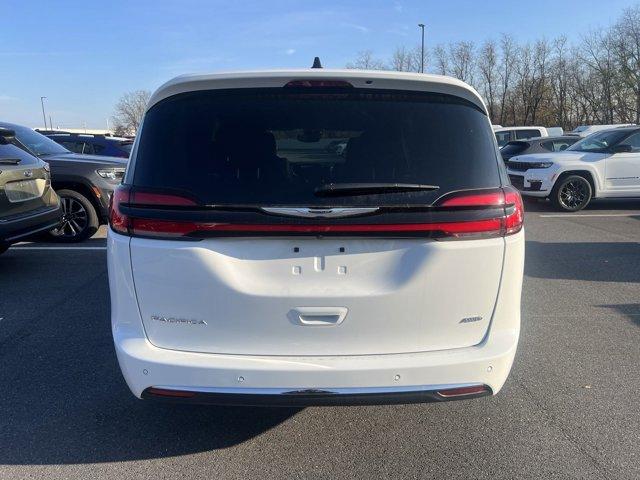 new 2025 Chrysler Pacifica car, priced at $47,140