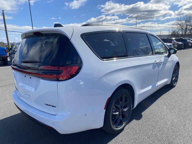 new 2024 Chrysler Pacifica car, priced at $49,255