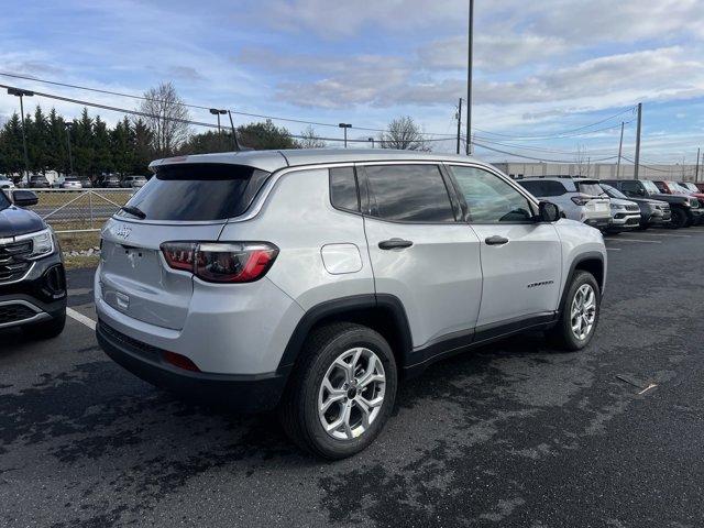 new 2025 Jeep Compass car, priced at $28,090