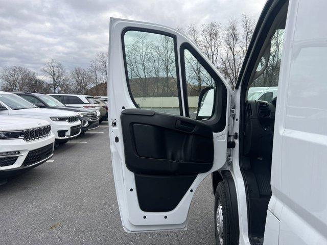 new 2024 Ram ProMaster 3500 car, priced at $49,321