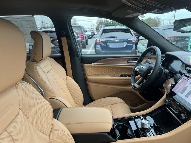 new 2025 Jeep Grand Cherokee L car, priced at $70,605