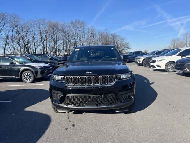 new 2025 Jeep Grand Cherokee car, priced at $41,421