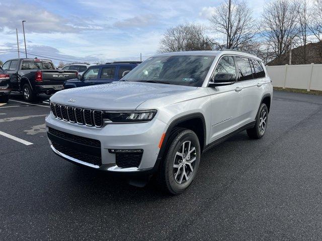 new 2025 Jeep Grand Cherokee L car, priced at $53,400