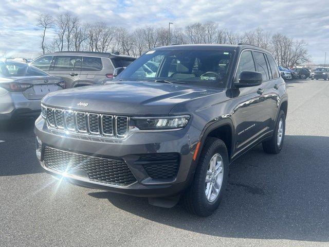 new 2025 Jeep Grand Cherokee car, priced at $40,745