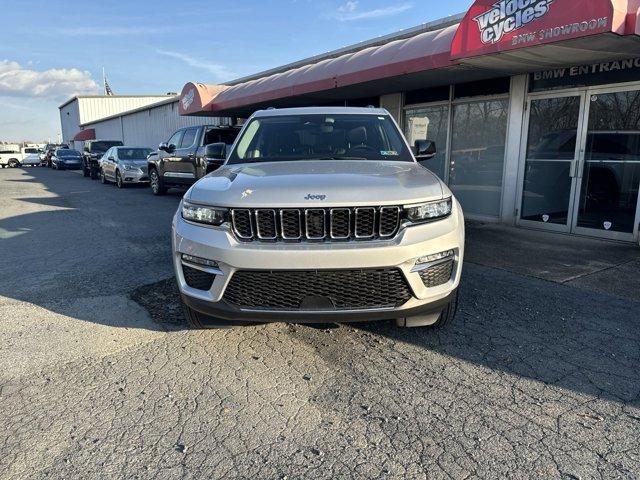 used 2023 Jeep Grand Cherokee car, priced at $35,290