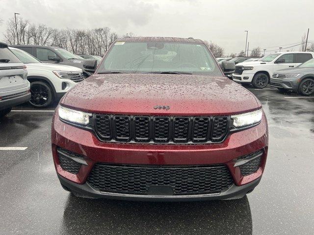 new 2025 Jeep Grand Cherokee car, priced at $43,273