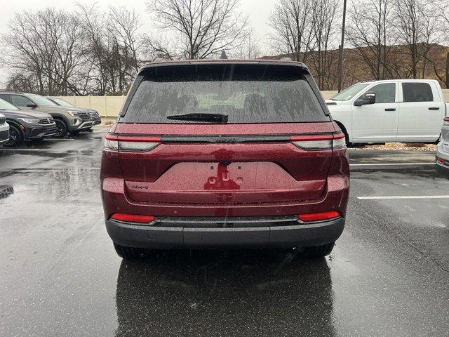 new 2025 Jeep Grand Cherokee car, priced at $43,273