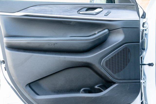 used 2023 Jeep Grand Cherokee car, priced at $29,911