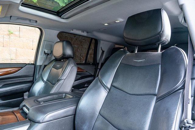 used 2020 Cadillac Escalade car, priced at $38,994