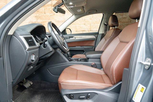 used 2021 Volkswagen Atlas car, priced at $22,299