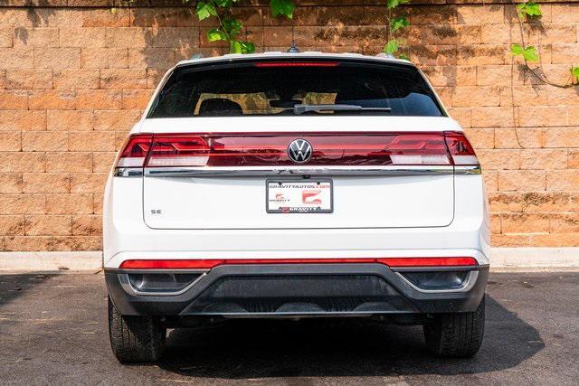 used 2024 Volkswagen Atlas Cross Sport car, priced at $31,888