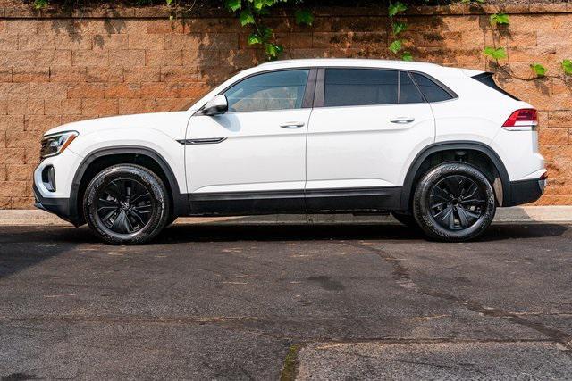 used 2024 Volkswagen Atlas Cross Sport car, priced at $31,888