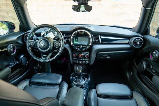 used 2021 MINI Hardtop car, priced at $19,990