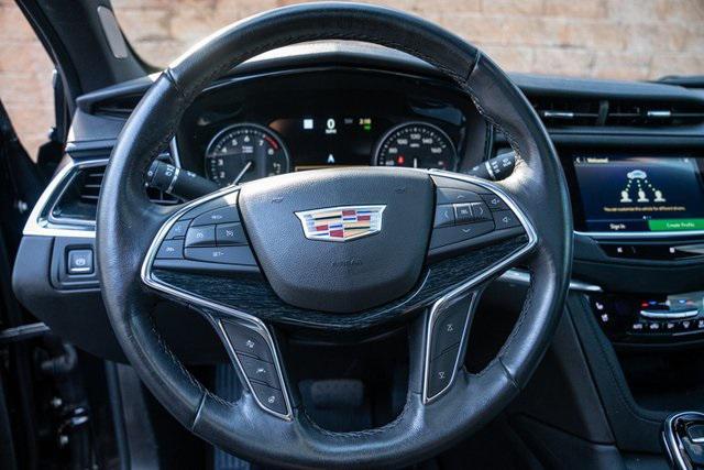 used 2021 Cadillac XT5 car, priced at $28,299