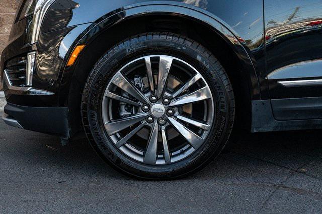 used 2021 Cadillac XT5 car, priced at $28,299