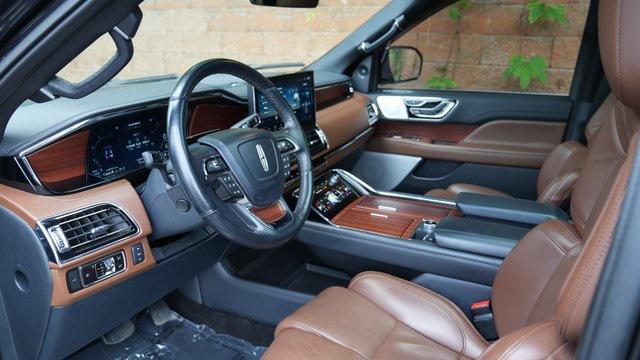 used 2023 Lincoln Navigator car, priced at $59,994