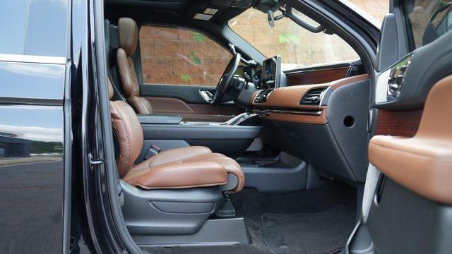 used 2023 Lincoln Navigator car, priced at $59,994