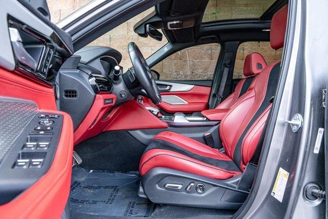 used 2022 Acura MDX car, priced at $42,444