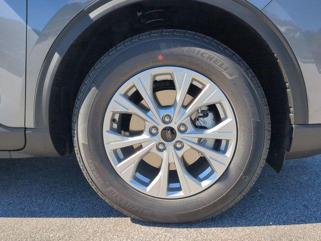 new 2025 Ford Escape car, priced at $23,324